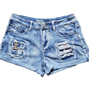 Hippie Laundry Embroidered Mid-Rise shortie shorts Size 27